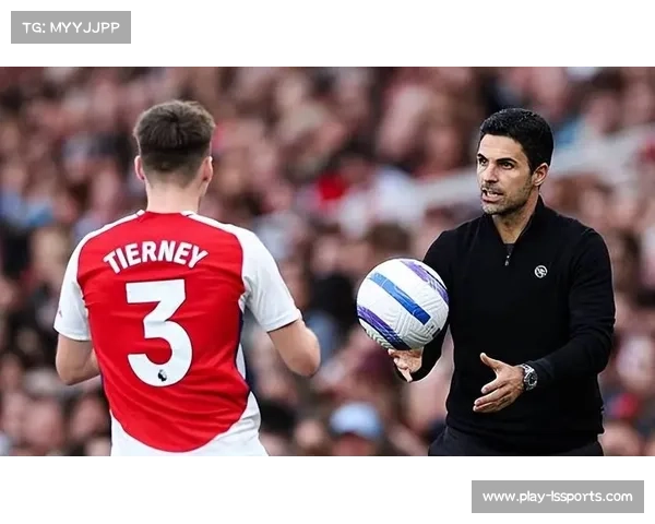 阿森纳主场球迷展示感谢横幅支持伤病复出球员